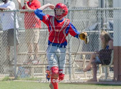 Thumbnail 1 in Highlands Ranch vs. La Salle (Coach Bob National Invitational) photogallery.