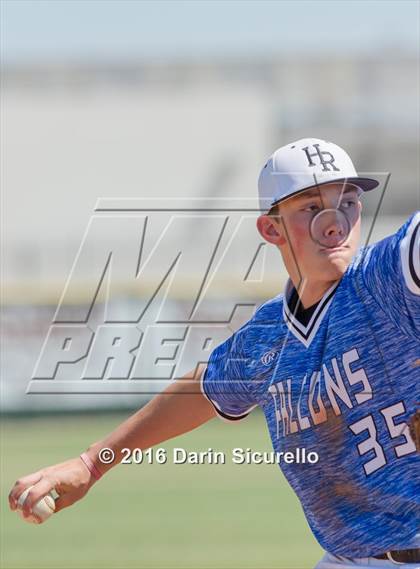 Thumbnail 3 in Highlands Ranch vs. La Salle (Coach Bob National Invitational) photogallery.