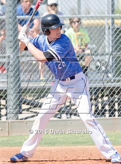 Thumbnail 1 in Highlands Ranch vs. La Salle (Coach Bob National Invitational) photogallery.