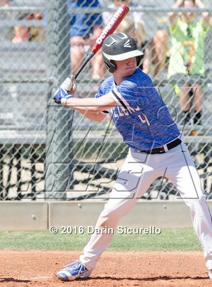 Thumbnail 1 in Highlands Ranch vs. La Salle (Coach Bob National Invitational) photogallery.