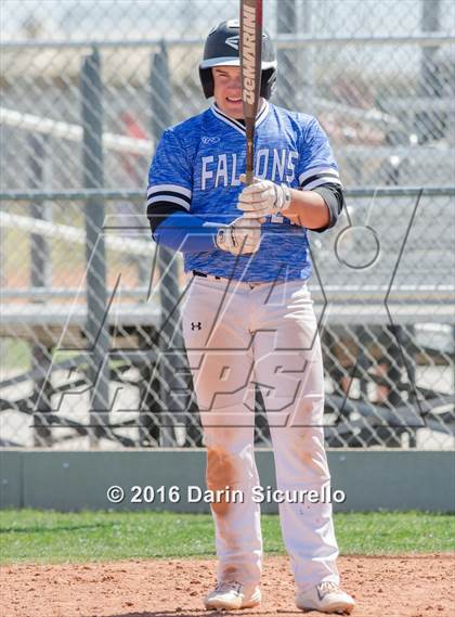 Thumbnail 2 in Highlands Ranch vs. La Salle (Coach Bob National Invitational) photogallery.