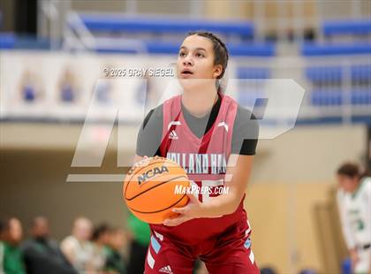 Thumbnail 3 in Bishop McGuinness vs. Holland Hall photogallery.