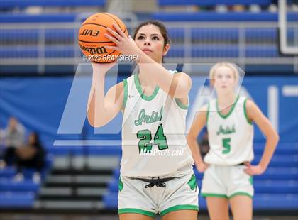 Thumbnail 2 in Bishop McGuinness vs. Holland Hall photogallery.