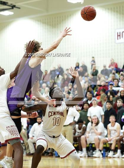 Thumbnail 3 in Timber Creek vs Keller Central photogallery.