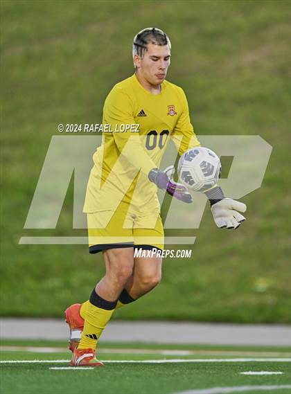 Thumbnail 3 in Goose Creek Memorial @ Galena Park (UIL Soccer 5A Region 3 Regional Quarter Final) photogallery.