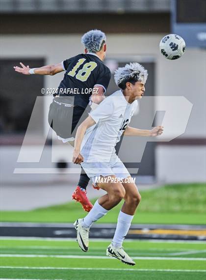 Thumbnail 1 in Goose Creek Memorial @ Galena Park (UIL Soccer 5A Region 3 Regional Quarter Final) photogallery.