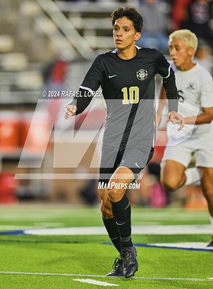 Thumbnail 2 in Goose Creek Memorial @ Galena Park (UIL Soccer 5A Region 3 Regional Quarter Final) photogallery.