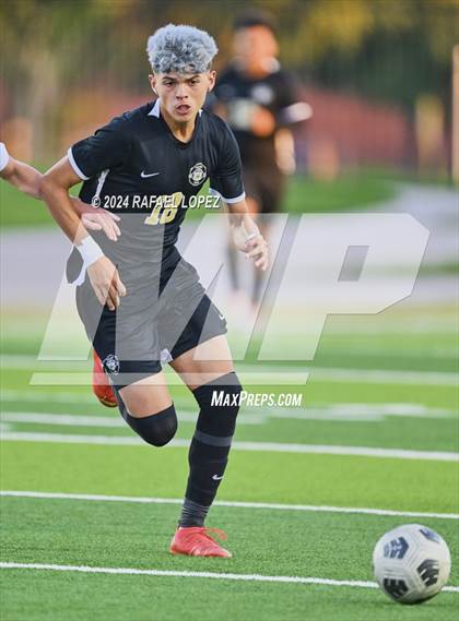 Thumbnail 1 in Goose Creek Memorial @ Galena Park (UIL Soccer 5A Region 3 Regional Quarter Final) photogallery.