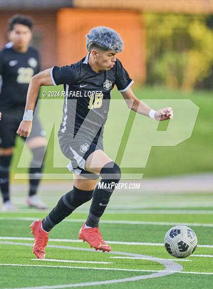 Thumbnail 1 in Goose Creek Memorial @ Galena Park (UIL Soccer 5A Region 3 Regional Quarter Final) photogallery.