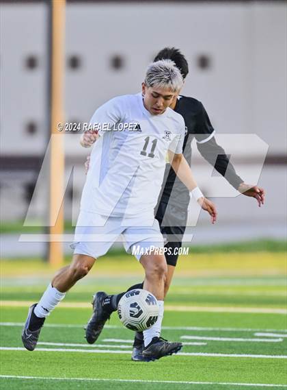Thumbnail 1 in Goose Creek Memorial @ Galena Park (UIL Soccer 5A Region 3 Regional Quarter Final) photogallery.