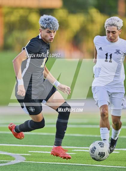 Thumbnail 2 in Goose Creek Memorial @ Galena Park (UIL Soccer 5A Region 3 Regional Quarter Final) photogallery.