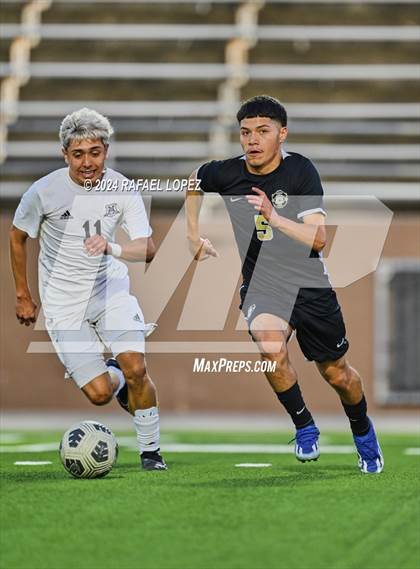 Thumbnail 1 in Goose Creek Memorial @ Galena Park (UIL Soccer 5A Region 3 Regional Quarter Final) photogallery.