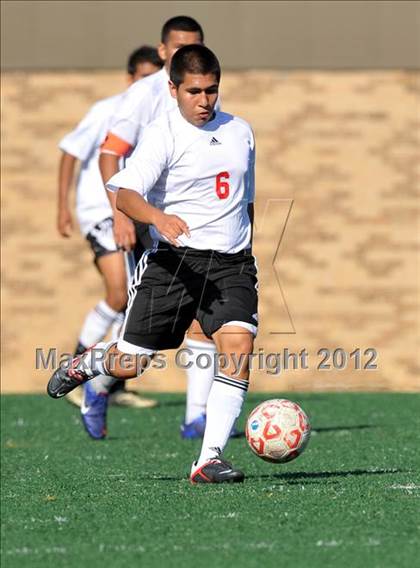 Thumbnail 2 in Plano East vs North Garland (Garland Invitational) photogallery.