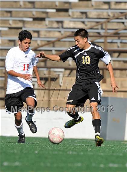 Thumbnail 2 in Plano East vs North Garland (Garland Invitational) photogallery.