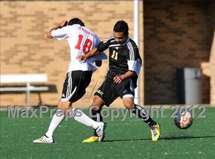 Thumbnail 3 in Plano East vs North Garland (Garland Invitational) photogallery.