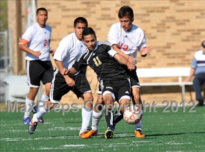 Thumbnail 2 in Plano East vs North Garland (Garland Invitational) photogallery.