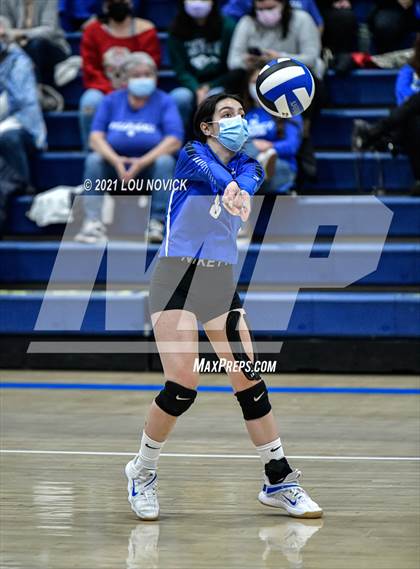 Thumbnail 2 in JV: Los Alamos @ St. Michael's photogallery.