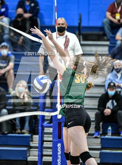 Thumbnail 2 in JV: Los Alamos @ St. Michael's photogallery.