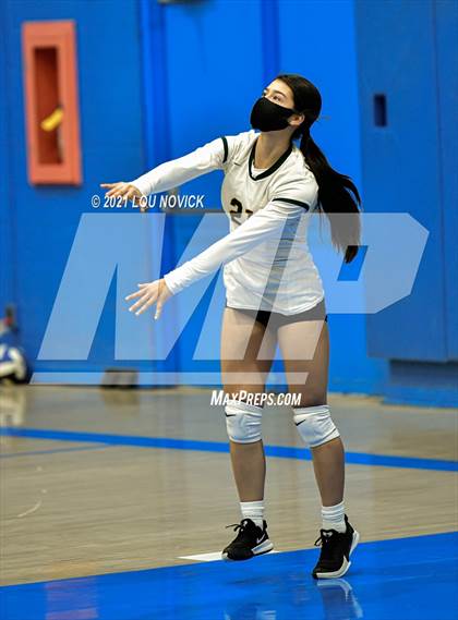 Thumbnail 3 in JV: Los Alamos @ St. Michael's photogallery.