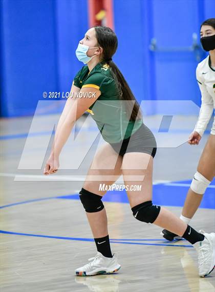 Thumbnail 3 in JV: Los Alamos @ St. Michael's photogallery.