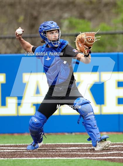 Thumbnail 2 in Bishop Grimes vs Cazenovia photogallery.