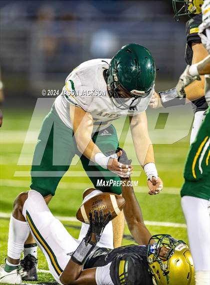 Thumbnail 2 in Pinecrest vs Apex (Moore County Kick-Off Classic) photogallery.