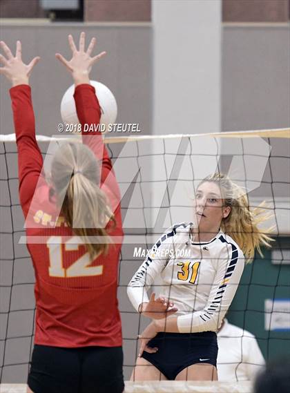 Thumbnail 2 in Oak Ridge vs. St. Francis (CIF SJS D1 Final) photogallery.