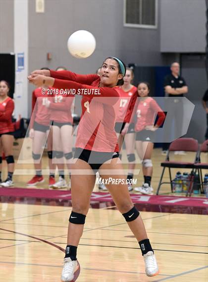 Thumbnail 2 in Oak Ridge vs. St. Francis (CIF SJS D1 Final) photogallery.
