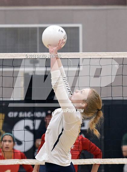 Thumbnail 3 in Oak Ridge vs. St. Francis (CIF SJS D1 Final) photogallery.