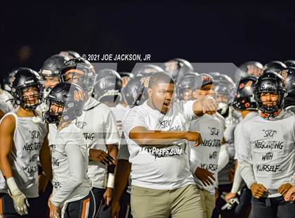 Thumbnail 3 in Desert Edge @ Salpointe Catholic (AIA 5A Semifinal Playoff) photogallery.