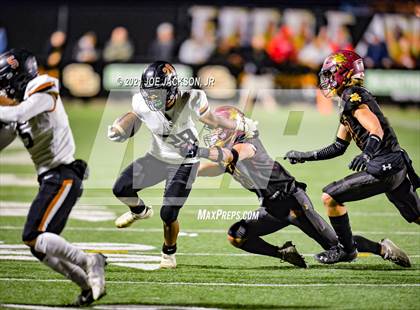 Thumbnail 2 in Desert Edge @ Salpointe Catholic (AIA 5A Semifinal Playoff) photogallery.