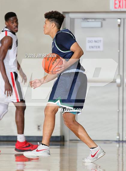 Thumbnail 3 in College Park vs. Clear Brook (McDonald's Texas Invitational) photogallery.