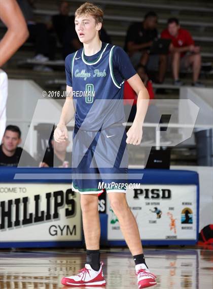 Thumbnail 3 in College Park vs. Clear Brook (McDonald's Texas Invitational) photogallery.