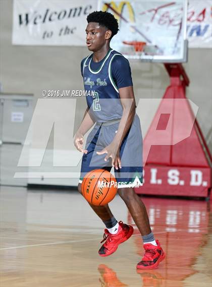 Thumbnail 3 in College Park vs. Clear Brook (McDonald's Texas Invitational) photogallery.