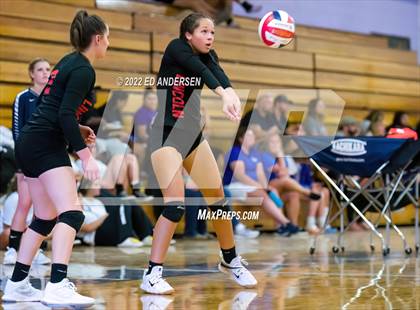 Thumbnail 3 in Eureka vs Lincoln (Yerington Tournament) photogallery.