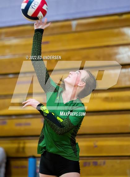 Thumbnail 2 in Eureka vs Lincoln (Yerington Tournament) photogallery.