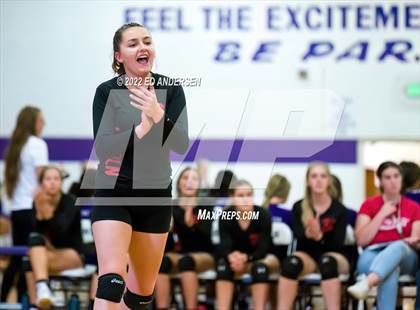 Thumbnail 2 in Eureka vs Lincoln (Yerington Tournament) photogallery.