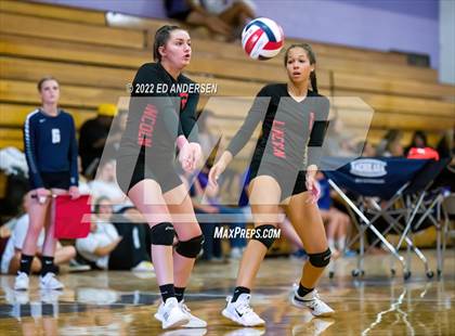 Thumbnail 1 in Eureka vs Lincoln (Yerington Tournament) photogallery.