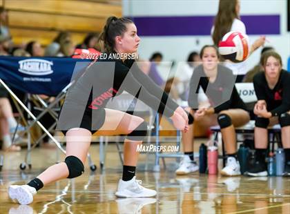 Thumbnail 3 in Eureka vs Lincoln (Yerington Tournament) photogallery.