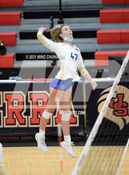 Thumbnail 1 in Santa Margarita @ JSerra Catholic photogallery.
