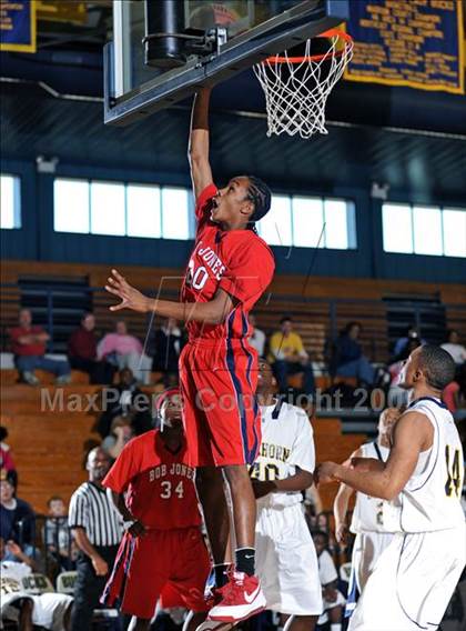 Thumbnail 3 in Jones @ Buckhorn photogallery.