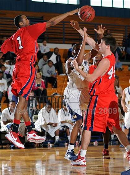 Thumbnail 3 in Jones @ Buckhorn photogallery.