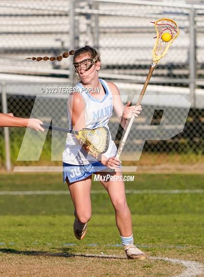 Thumbnail 3 in J.L. Mann vs. Boiling Springs (SCHSL 5A Playoff Round 1) photogallery.