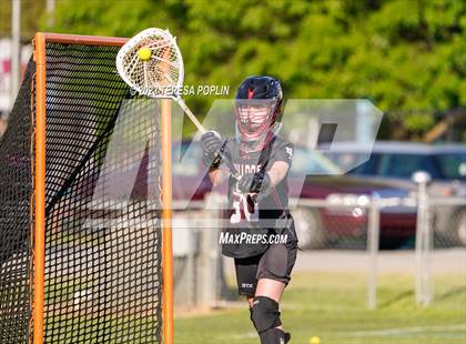 Thumbnail 2 in J.L. Mann vs. Boiling Springs (SCHSL 5A Playoff Round 1) photogallery.