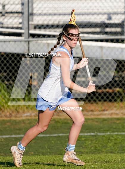 Thumbnail 3 in J.L. Mann vs. Boiling Springs (SCHSL 5A Playoff Round 1) photogallery.