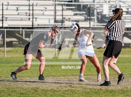 Thumbnail 1 in J.L. Mann vs. Boiling Springs (SCHSL 5A Playoff Round 1) photogallery.