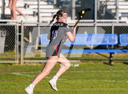 Thumbnail 1 in J.L. Mann vs. Boiling Springs (SCHSL 5A Playoff Round 1) photogallery.