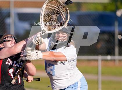Thumbnail 2 in J.L. Mann vs. Boiling Springs (SCHSL 5A Playoff Round 1) photogallery.