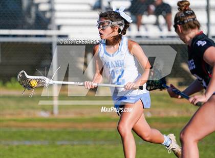 Thumbnail 2 in J.L. Mann vs. Boiling Springs (SCHSL 5A Playoff Round 1) photogallery.