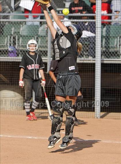 Thumbnail 2 in San Pedro vs. Banning (CIF LA City Section Final) photogallery.